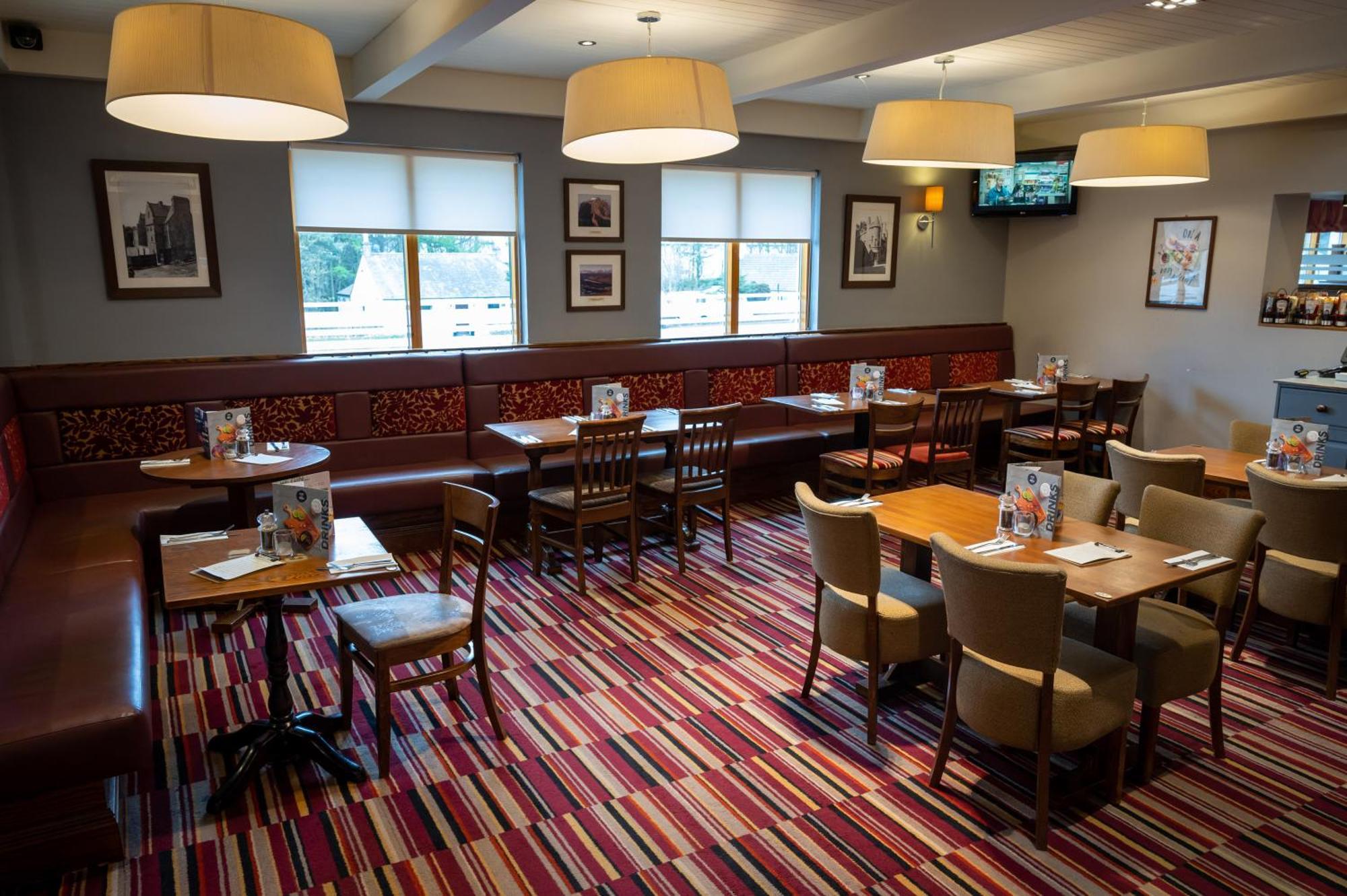 Wellington Hotel By Greene King Inns Aberdeen Esterno foto