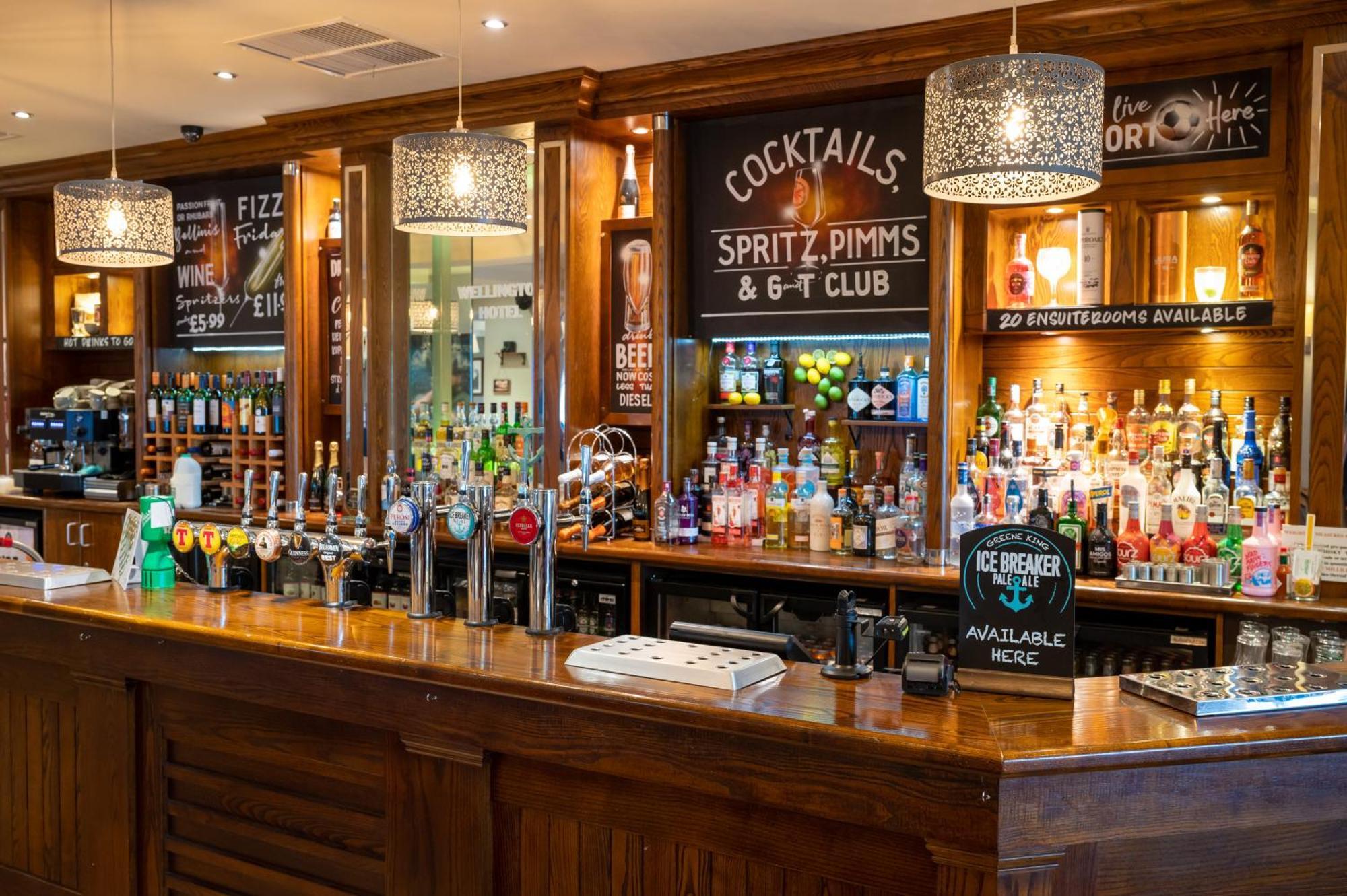Wellington Hotel By Greene King Inns Aberdeen Esterno foto