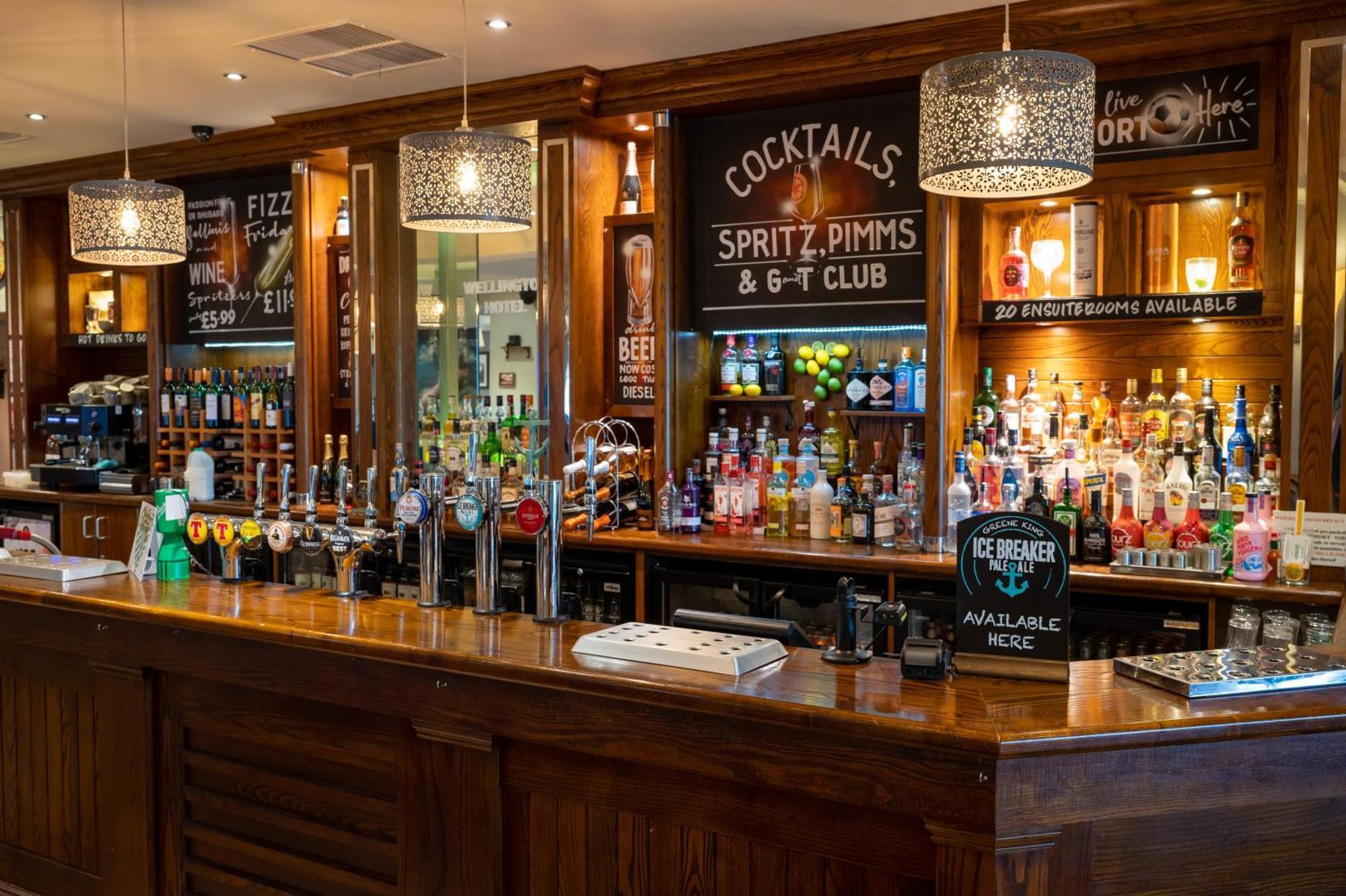 Wellington Hotel By Greene King Inns Aberdeen Esterno foto