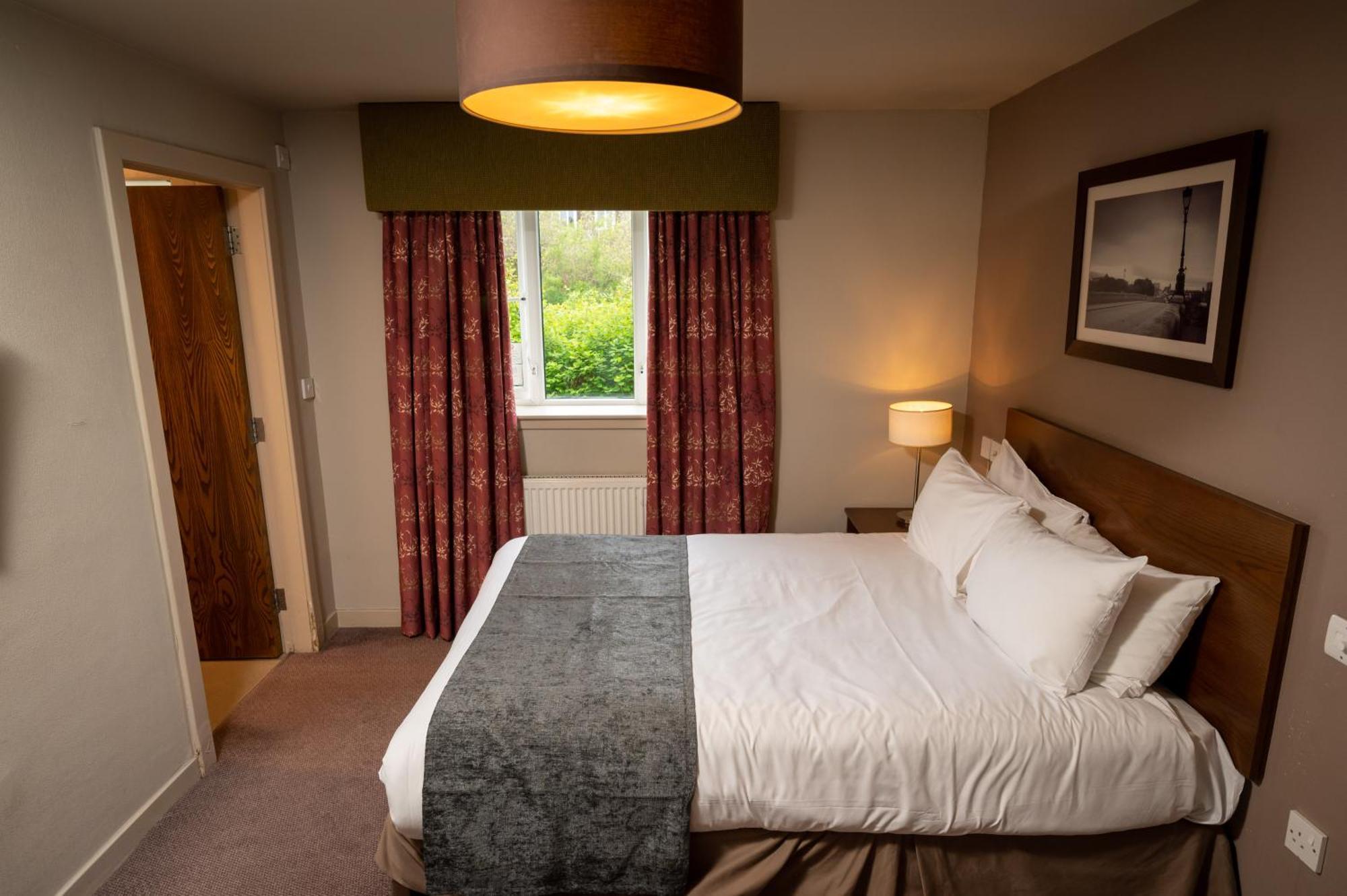 Wellington Hotel By Greene King Inns Aberdeen Esterno foto
