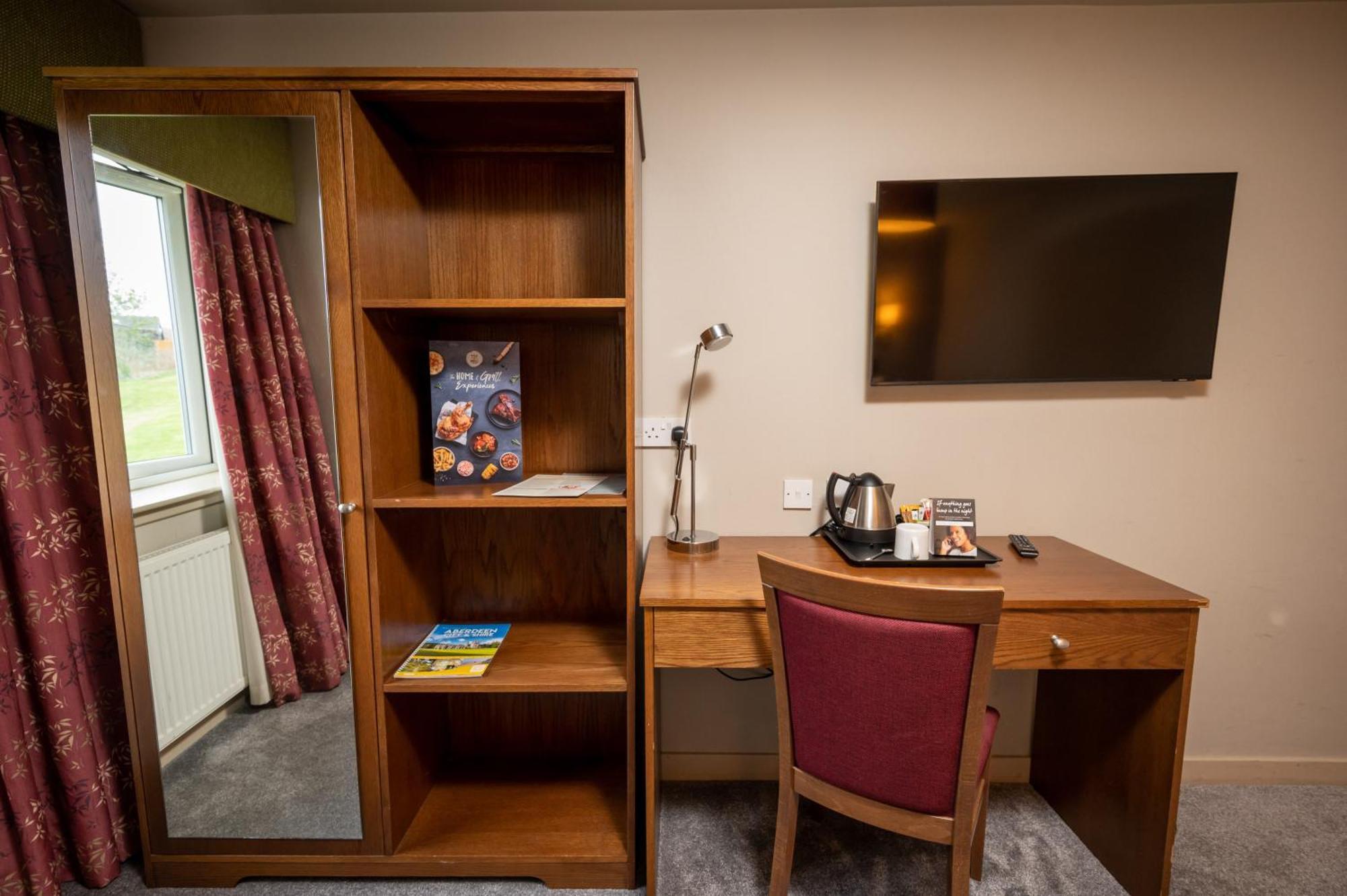 Wellington Hotel By Greene King Inns Aberdeen Esterno foto